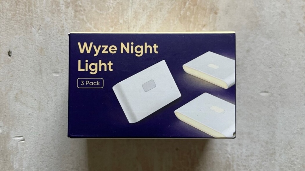 WYZE Rechargeable Night Lights with Dusk to Dawn & Motion Sensors 3 pk
